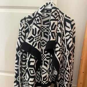 XS old navy layered sweater (runs big, fits more like a small)